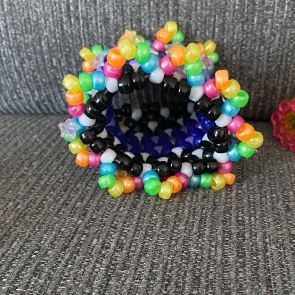 Rainbow Beaded Kids Bracelet with Toy Car Charm - Picture 4 of 6